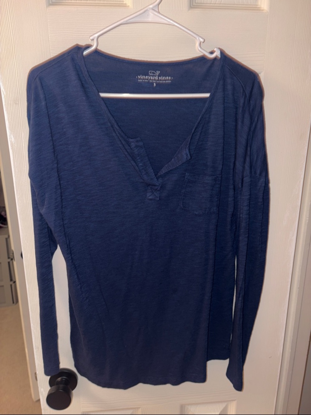 Vineyard Vines Navy Long-Sleeve Henley Top